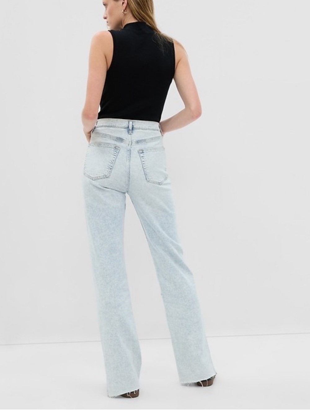 Gap 90's Loose Jeans View 2